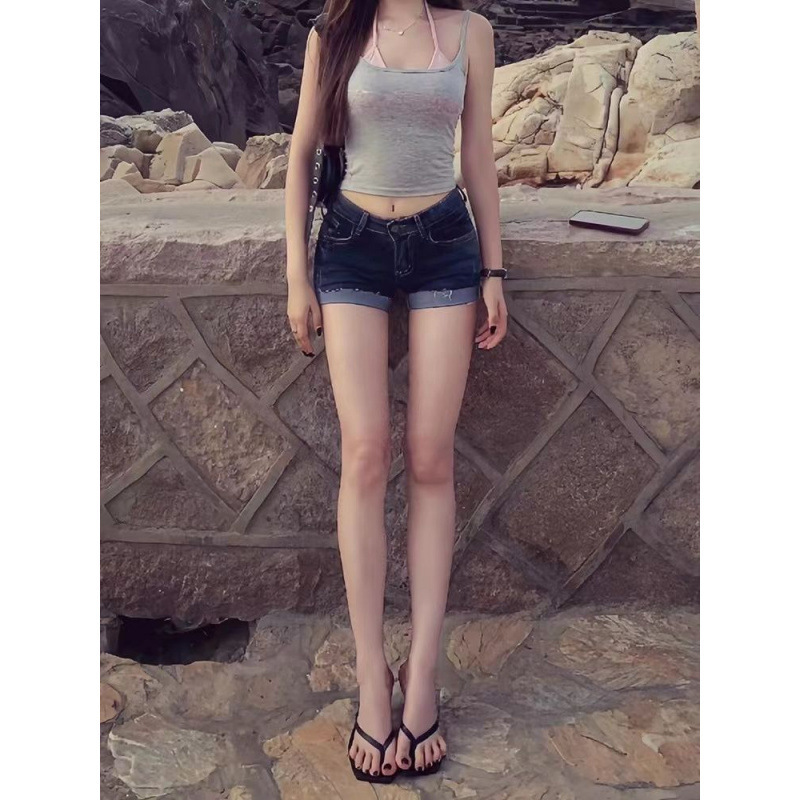 American Retro Low-Rise Denim Ultra-Short Shorts 2024 Summer Rolled-Up Elastic Slimming Hot Girl Design Hot Shorts Ins American Retro Low-Rise Denim Ultra-Short Shorts 2024 Summer Rolled-Up Elastic Slimming Hot Girl Design Hot Shorts Ins