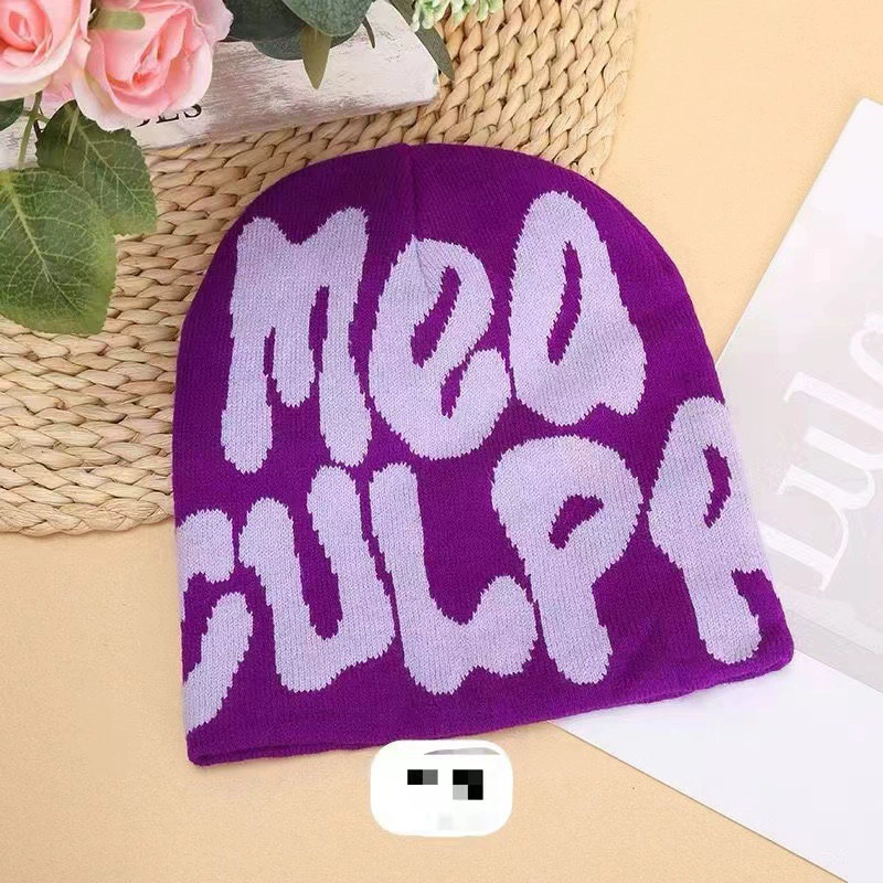 knitted Beanie Hat перевод не нужен?