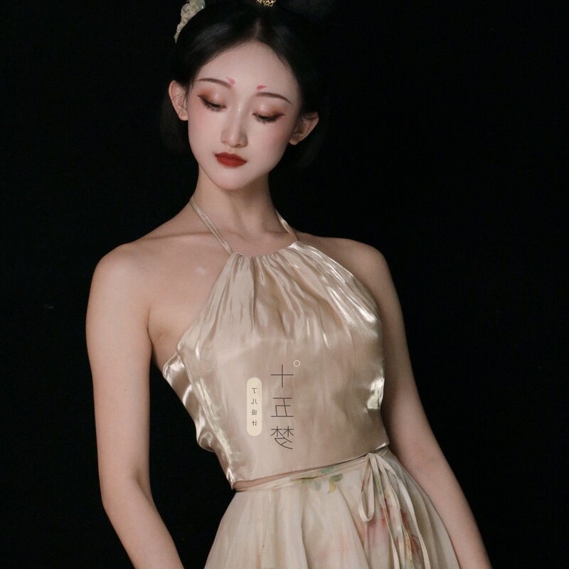 2025春季古风爵士吊带露脐+大露背肚兜,自由调节古典舞服装|undefined
