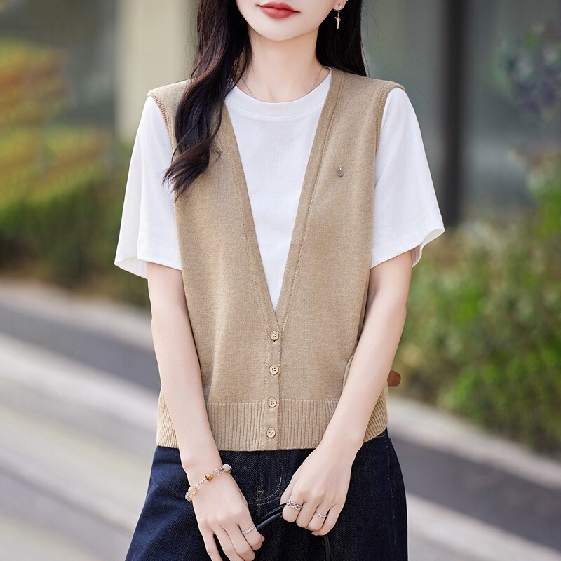 Fine-Spun Wool Color-Blocked Faux Two-Piece V-Neck Knitted Vest Women's Short-Sleeve T-Shirt Layered Vest Women's Vest Top