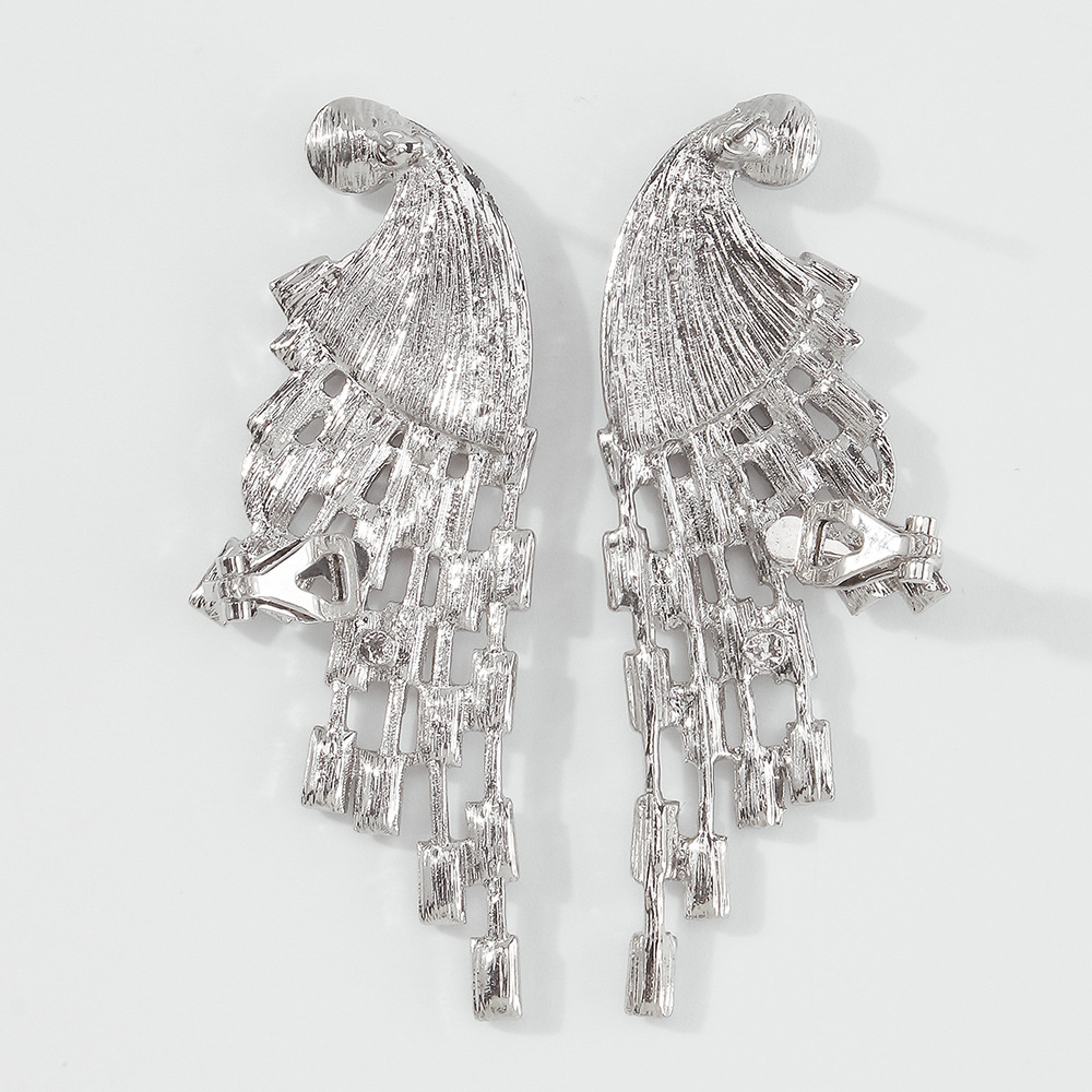 Retro Full Diamond Earrings Angel Wings Earrings Wholesale Nihaojewelry display picture 4