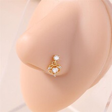 L 11581 Dainty Crown Drop Nose Ring �ʹڵ�׹���� �羳ŷ����