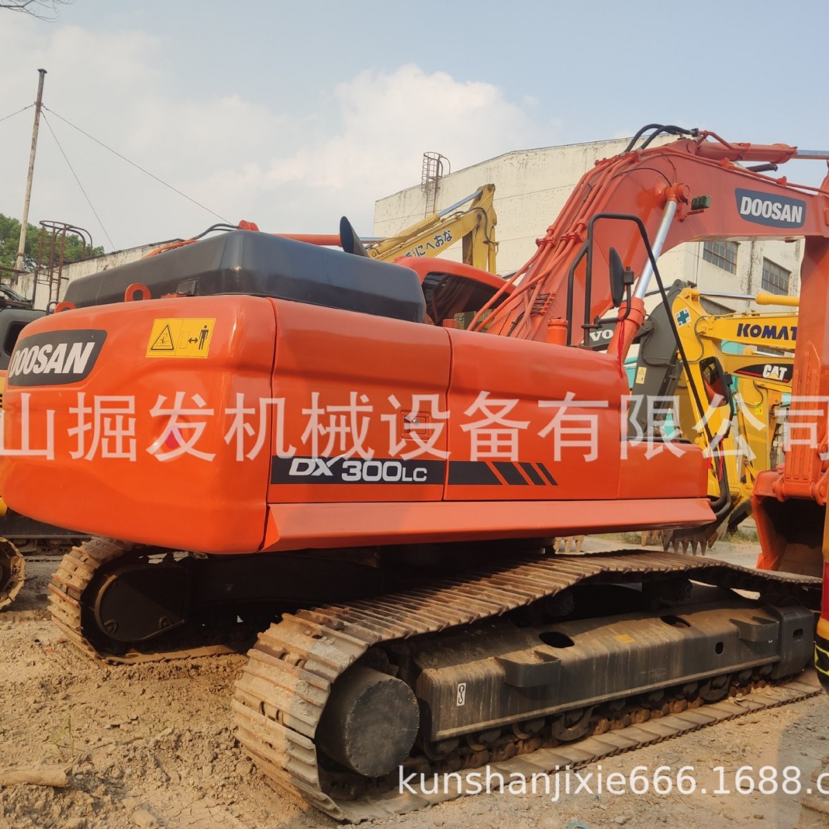 斗山挖掘机DoosanDH300挖机30吨钩机，二手 现货出售