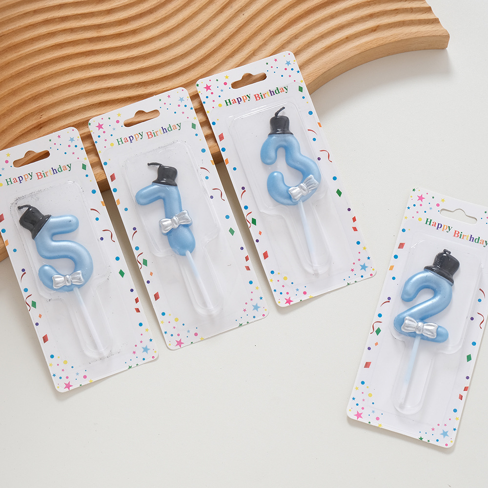 Cartoon blue children's candle with bow