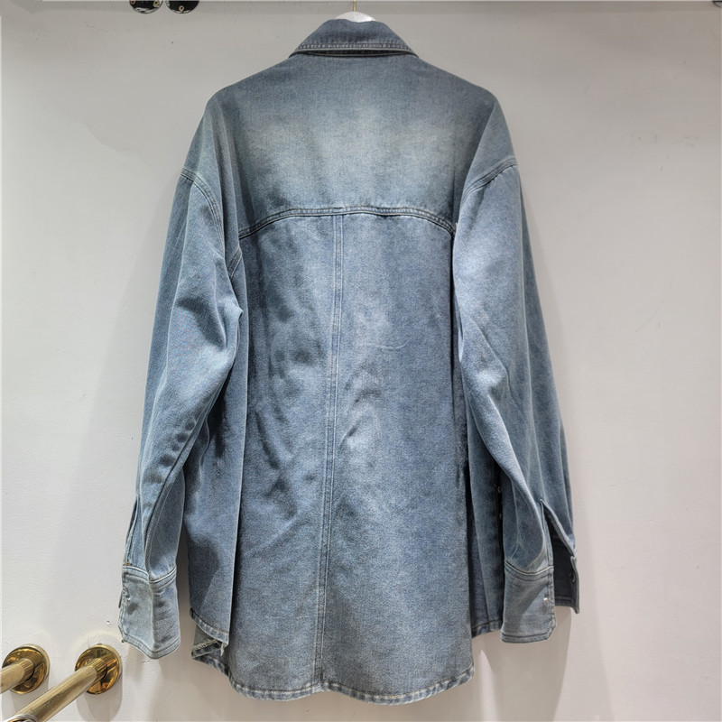 Estilo europeo y americano 2026 primavera nueva industria pesada bordado con cuentas de clavos y diseño de diamantes vaqueros chaqueta de manga larga moda femenina