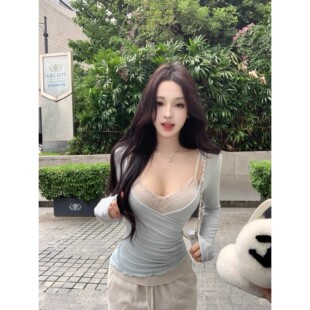 �����ް��o�������L������T��Ů�＾���b�ٽzƴ�ӵ������ăɼ���