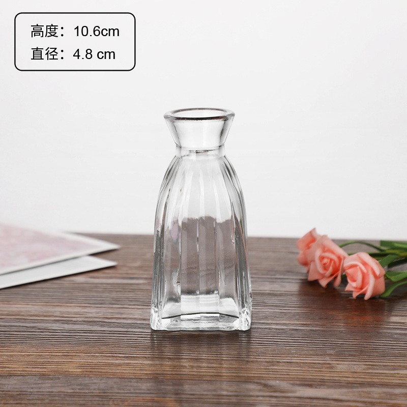 外国貿易卸売ライト高級ハイエンド小さな花瓶セットレトロレリーフフラワーアレンジメント装飾品透明ガラス花瓶|undefined