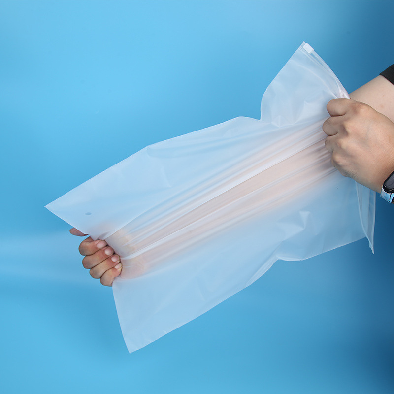 Bolsa de cremallera esmerilada de plástico CPE ropa interior toalla bolsa de embalaje juguete cosméticos joyería almacenamiento bolsa de hueso