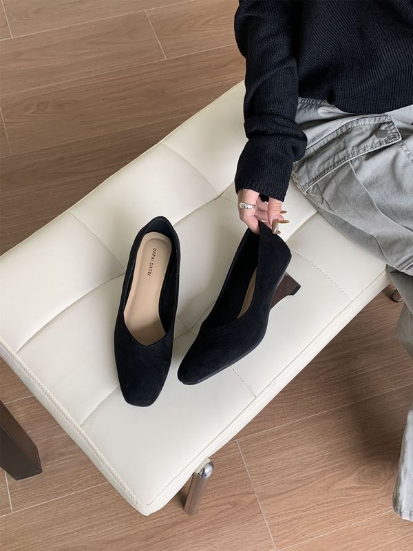 坡跟6cm~2025简约奶奶鞋森女绒面一脚蹬通勤异形跟浅口高跟单鞋女|undefined