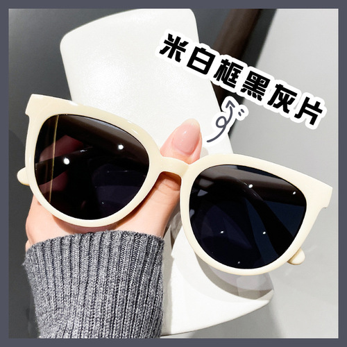 Xu Hongdou's same style sun protection UV small round white sunglasses for women with trendy square round faces and slimming sunglasses for women driving