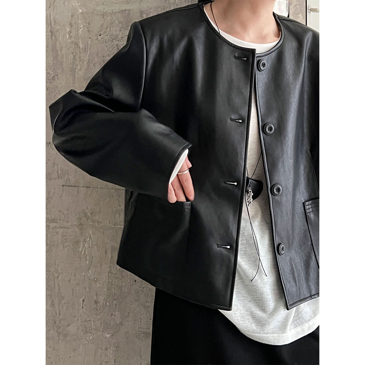 Ns Classic Round Neck Korean Single-Breasted Short Leather Jacket for Women 25 Autum New Classic Versatile Pu Jacket Jacket 8512