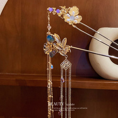 A personalized, enchanting hairpin with crystal flowers and tassels, featuring a design inspired by Chang Yue Jin Ming, suitable for ancient Chinese Hanfu hair accessories.