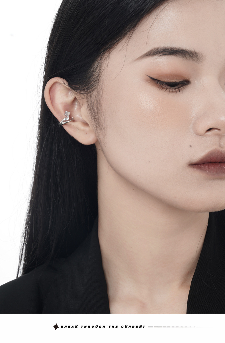 Fashion Irregular Silver Plating Inlay Agate Ear clips 1 Piece