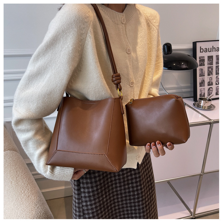 Title 5, Nouveau sac à bandoulière femme, simple et tend...