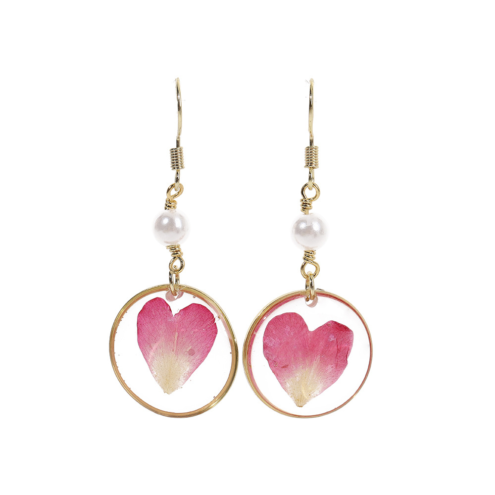 Pendientes colgantes de corazón con flores secas y borla_voghion.com