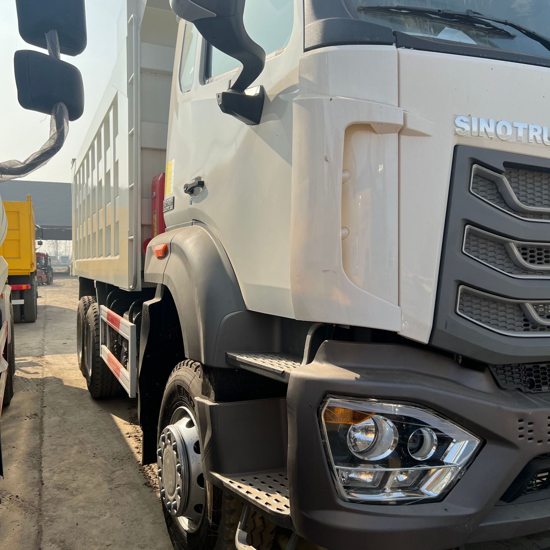 Factory Direct Sales Howo Nx Dump Truck Howo 371 Horsepower Earth Transport Dump Truck Truck Rear Dump Truck