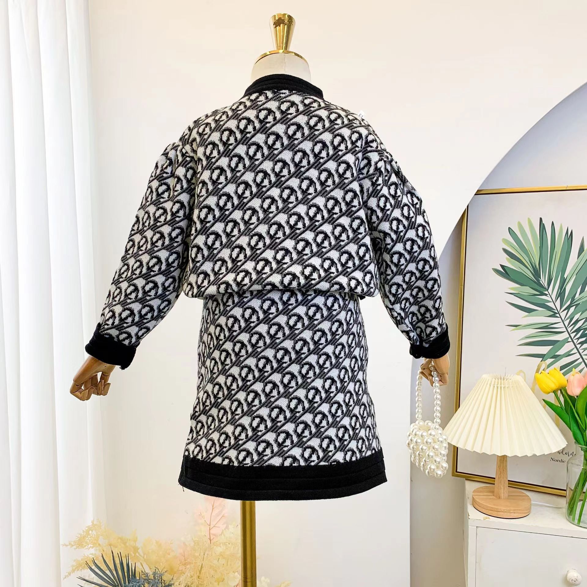 Little Fragrant Wind Thousand Bird Checker Rundhalspullover Wickelrock Zwei modische Herbst- und Wintermode für Mädchen_voghion.com