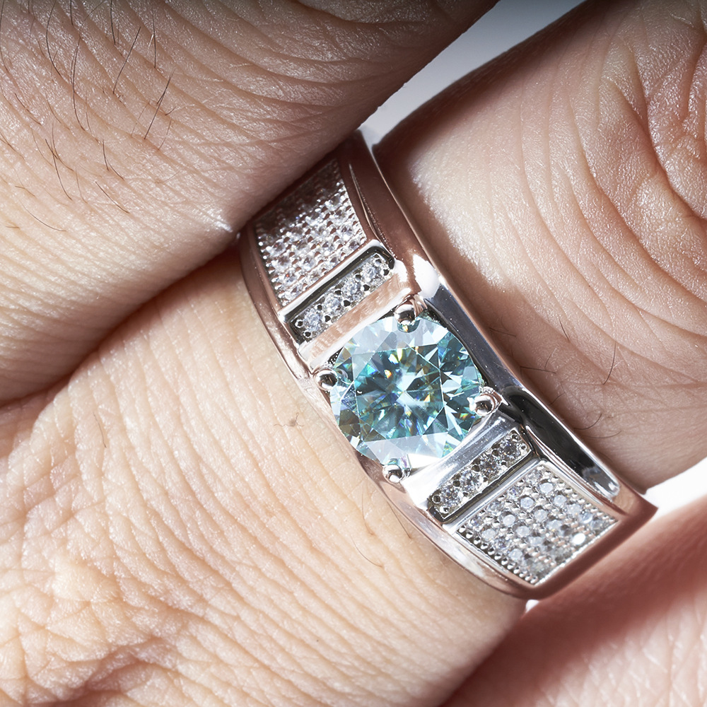 Anillo de hombre de 1 quilate azul verde plata esterlina de diamante de diamante de oro completo anillo de moissanita simple anillo de jefe de atmósfera
