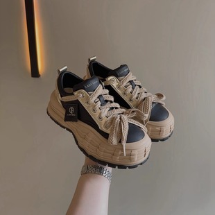 Platform Height-Increasing Loafers for Women, 2023 Autumn and Winter New Versatile Retro Casual Dad Sneakers with a Vintage Style