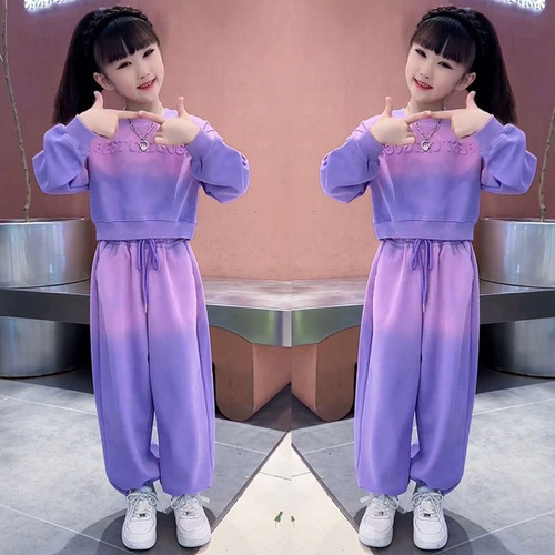 2026 girls 'autumn suit Korean online celebrity children's clothing girls' spring and autumn foreign style sports sweaters two-piece set
