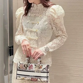 其他短外套;女式衬衫;连衣裙