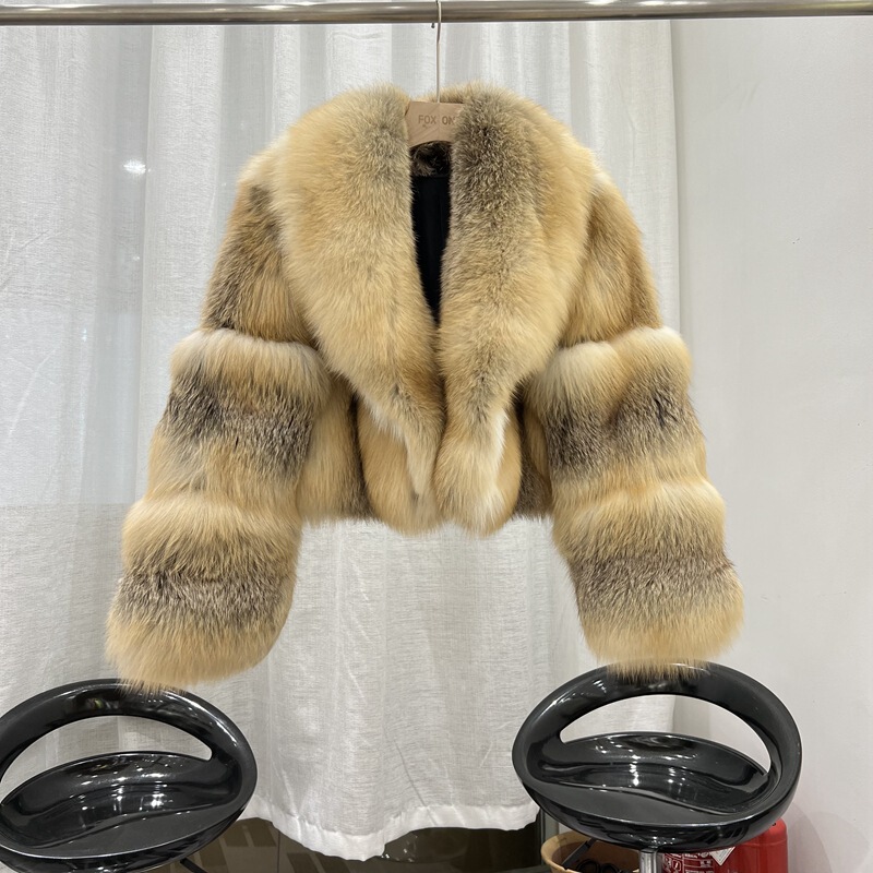 Fashion Haining Golden Island Fox fox fur coat for women 2022 new short winter young real fur New Fashion Haining Golden Island Fox fox fur coat for women 2022 new short winter young real fur New