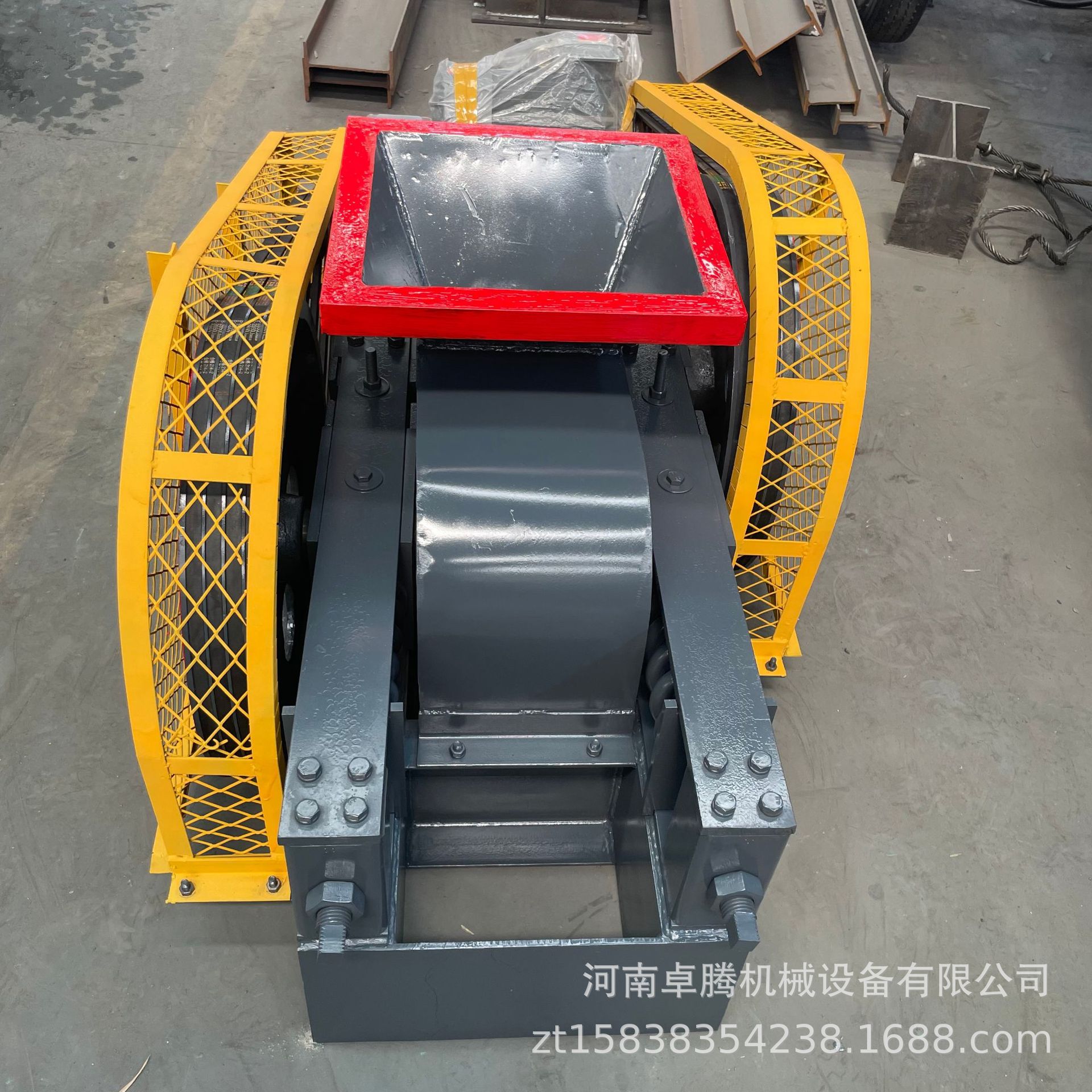 小型铝渣对辊式破碎机厂家直供河卵石对辊制砂机瓜米石双辊打沙机