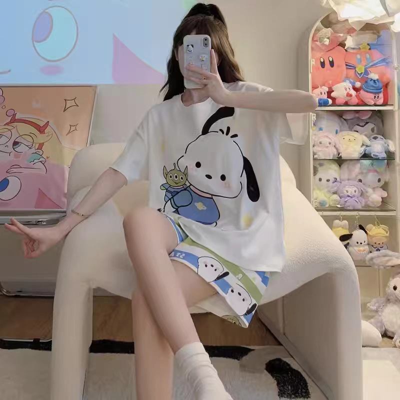 Pijama de mujer de verano de manga corta pantalones cortos delgados en 2025 nuevo conjunto de ropa de casa de dibujos animados de verano para mujeres se puede usar fuera