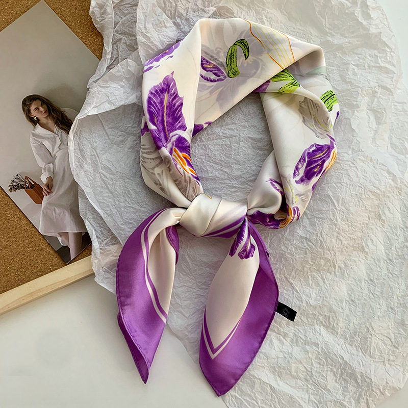 Bufanda de seda, bufanda cuadrada pequeña, sensación premium, nuevo estilo coreano, chal de seda de imitación dulce y fresco, bolso de flores, pañuelo en la cabeza, cinturón para el cabello