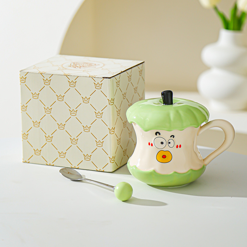 Creativo y extraño, taza de agua con cuchara de tapa, regalo de mano, taza de cerámica, taza de pareja de frutas en línea.