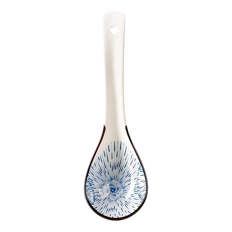 Cuchara pequeña de estilo japonés cuchara de cerámica hogar cuchara de sopa de porcelana azul y blanca cuchara de patrón lindo creativo