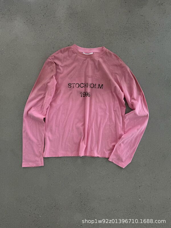 高品質の古い、ほつれ、汚れた1996プリント長袖Tシャツ、ルーズでカジュアルな男性と女性のボトムスTシャツ|undefined