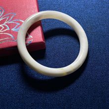 贝壳贝饰手镯玉化海贝圆条手镯贵妃女士镯子首饰饰品