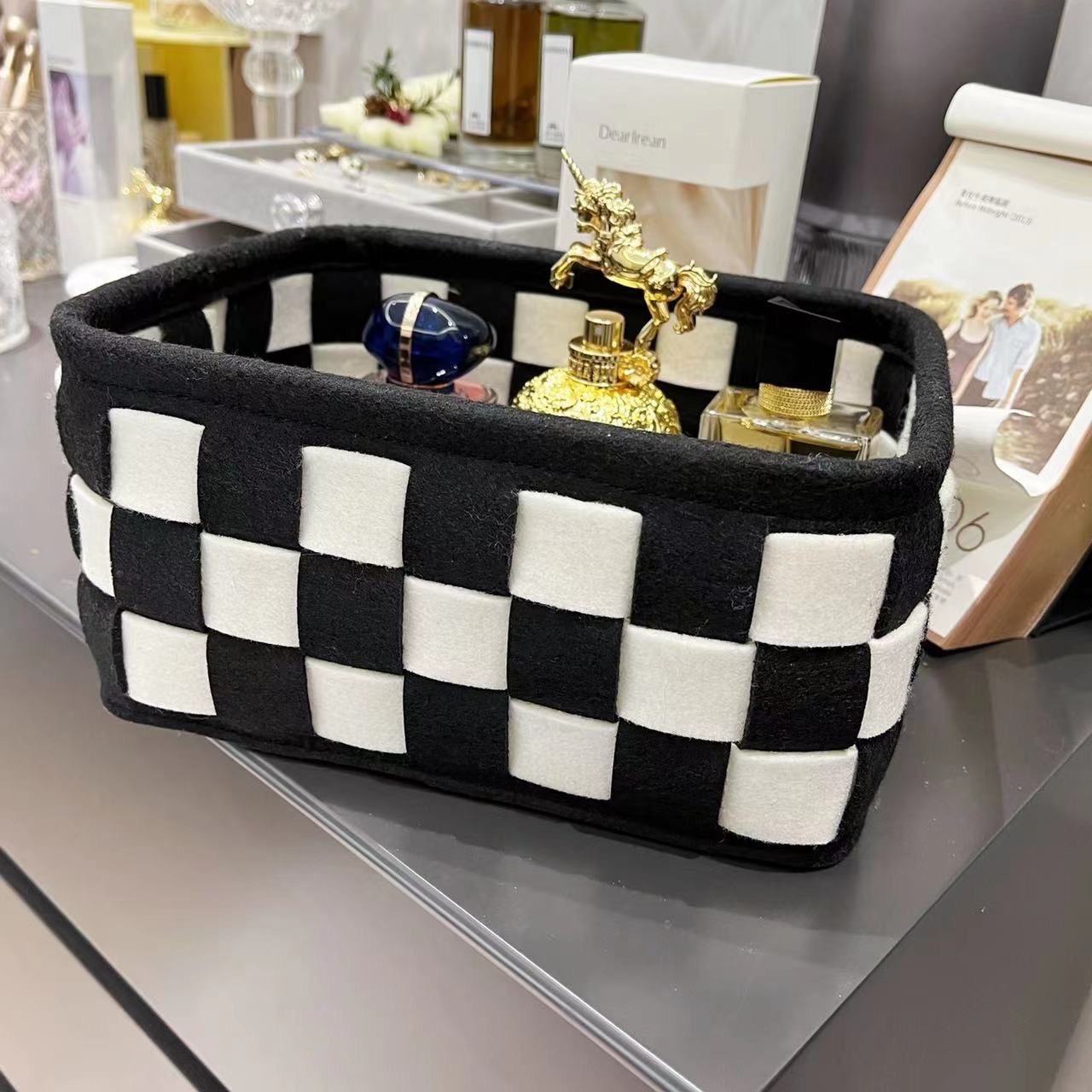 빈티지 간단한 바둑판 보관 상자에 펠트 보관 바구니 화장품 잡화 보관 바구니 데스크탑 보관 상자