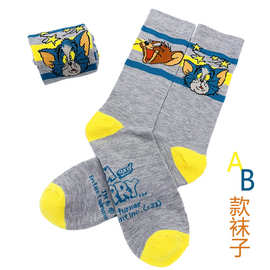 欧美新品个性AB款男士中筒袜 左右脚卡通潮流袜子厂家直供一件发