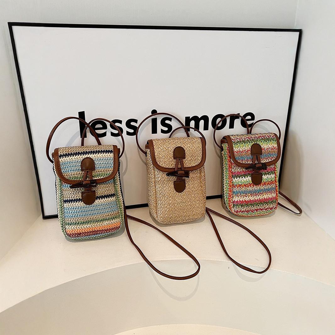 Paja trenzada bolso de teléfono móvil mujer 2024 nuevo diseño de nicho de moda trenzado arco iris universal bolso de hombro bolso de mochila