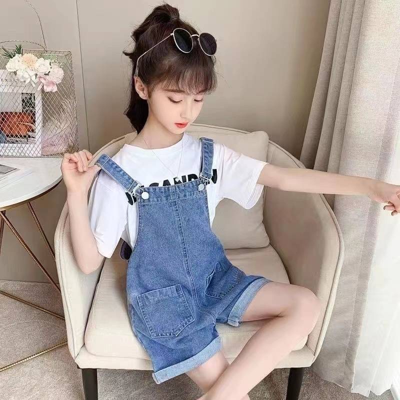 Girls' Overalls Summer Outfit 2025 New Style for Older Children Denim Shorts Korean Version Trendy Set Summer Children's Pants