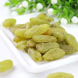 红枣干;传统糕点;葡萄干