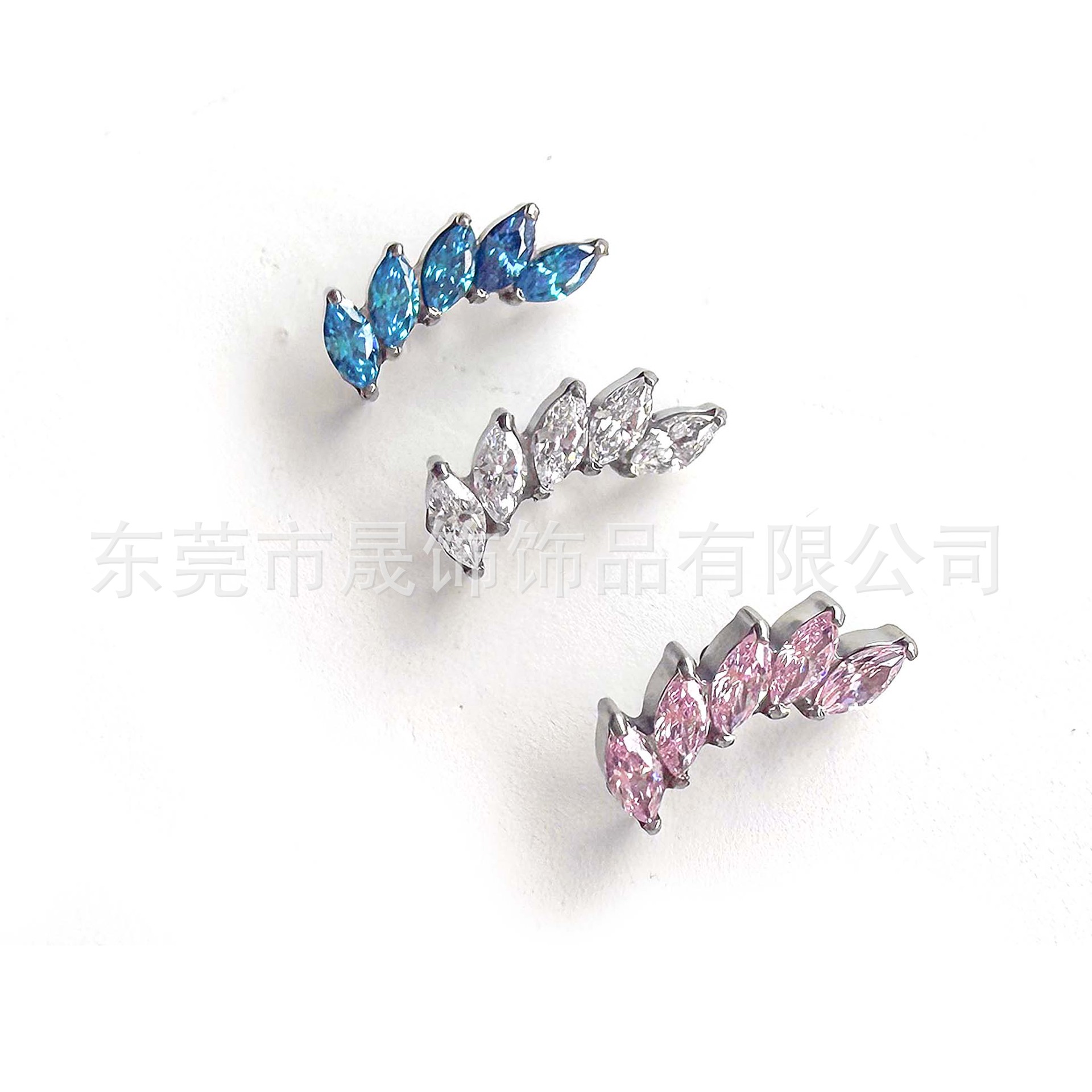 F136 Titanium 斜边马眼包 Studded 5A Cubic Zirconia Ear Stud Labret Stud Helix Cartilage Stud G23 Implant Grade Titanium Helix Piercing Jewelry