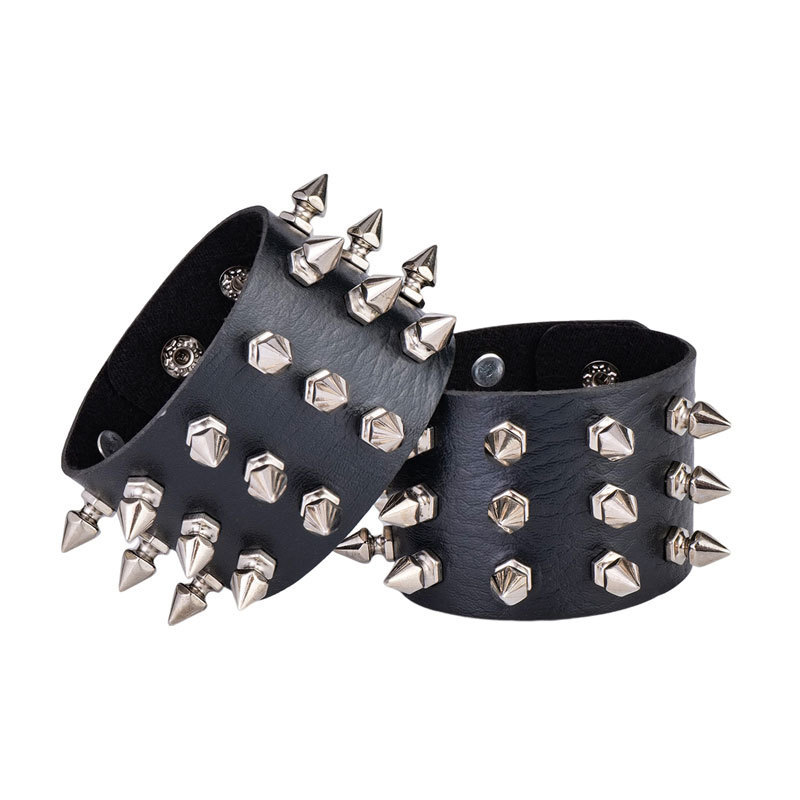 Street punk disco exaggerated bracelet personalized rivet three-row pu leather bracelet bar bracelet nightclub women's jewelry Street punk disco exaggerated bracelet personalized rivet three-row pu leather bracelet bar bracelet nightclub women's jewelry