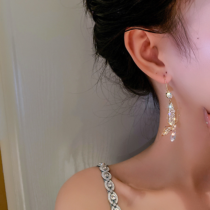 Korean style retro rhinestone crystal diamond butterfly earringspicture9