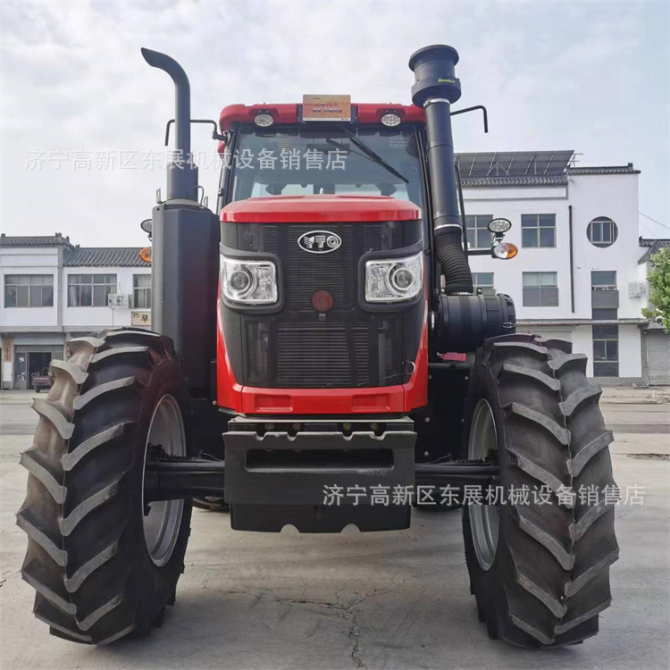 跨境供应四驱东方拖拉机 旋耕犁地田园管理机 大马力四驱拖拉机