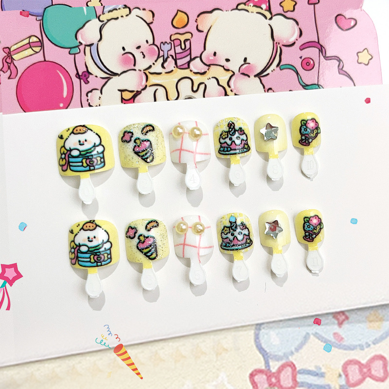 Nuevos accesorios de manicuría para niños que usan banda de uñas, parches de uñas de dibujos animados, productos terminados de uñas dulces, 12 piezas