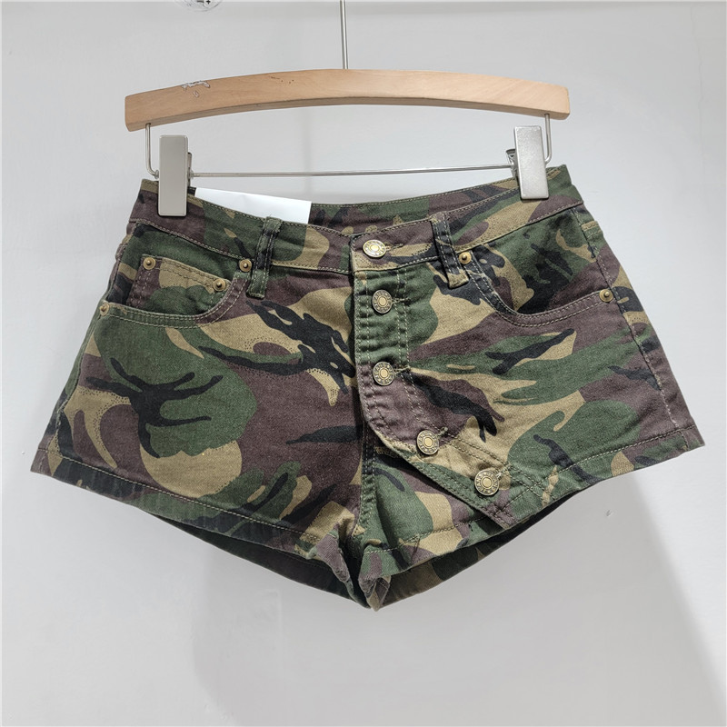 Pantalón Corto de Mezclilla con Estampado de Leopardo de Cintura Baja