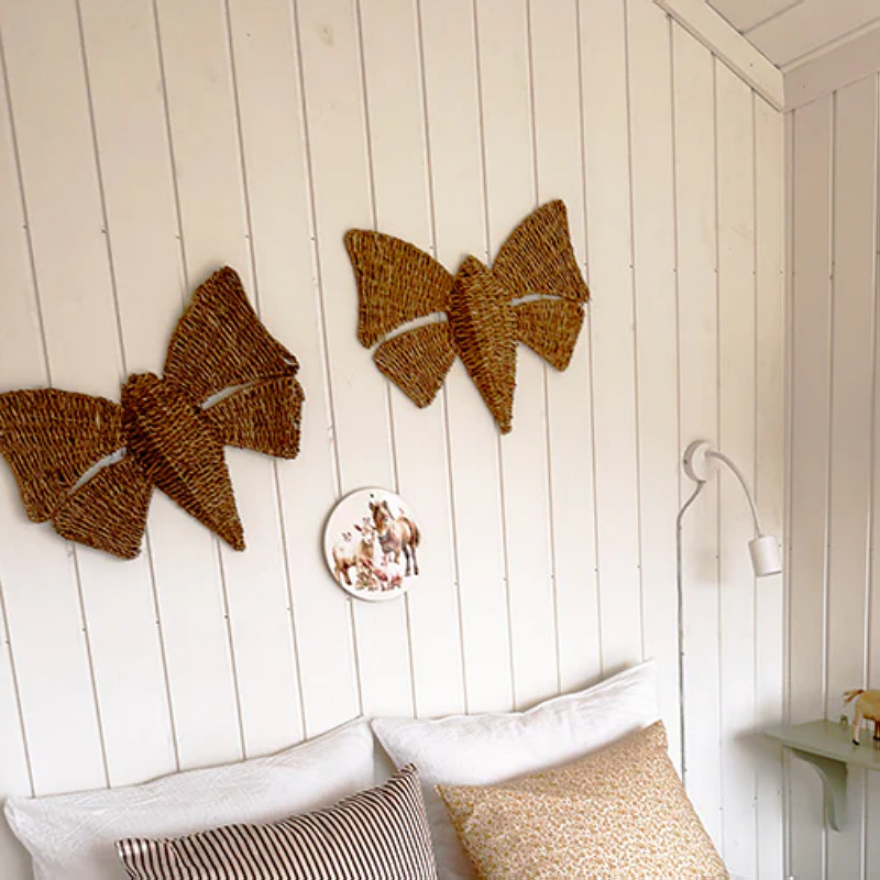 Insecto tejido a mano tema de pared colgante decoración colgante para el hogar colgante mariposa de paja colgante decoración al por mayor