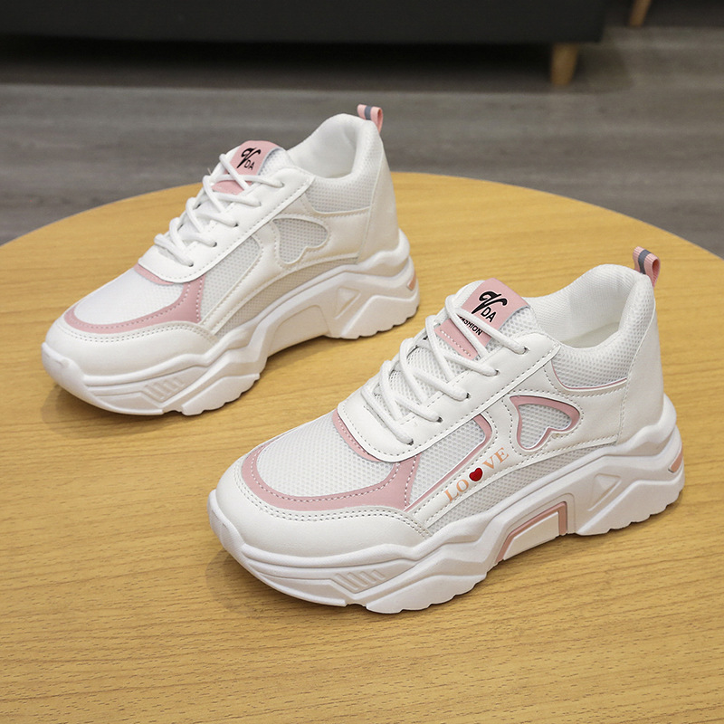 Demi-season low white shoes for leisure, 2022 collection, fitted