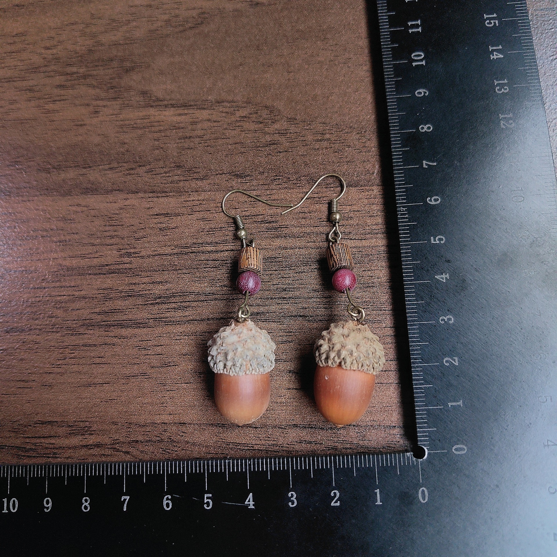 D-2A3 Natalie Acorn + Violet Sandalwood + Wenge Wood Cylinder (Bronze Hook)
