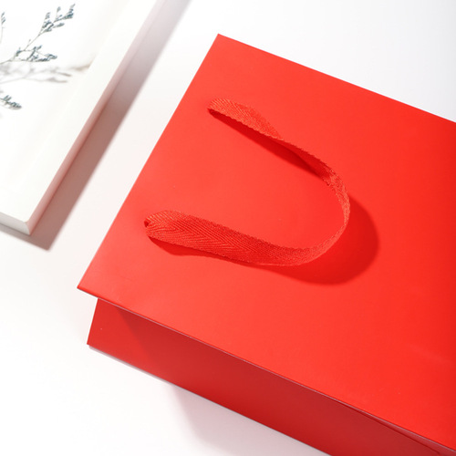 Red festive wedding wedding gift bag wedding candy bag return gift bag handbag wholesale LOGO paper bag