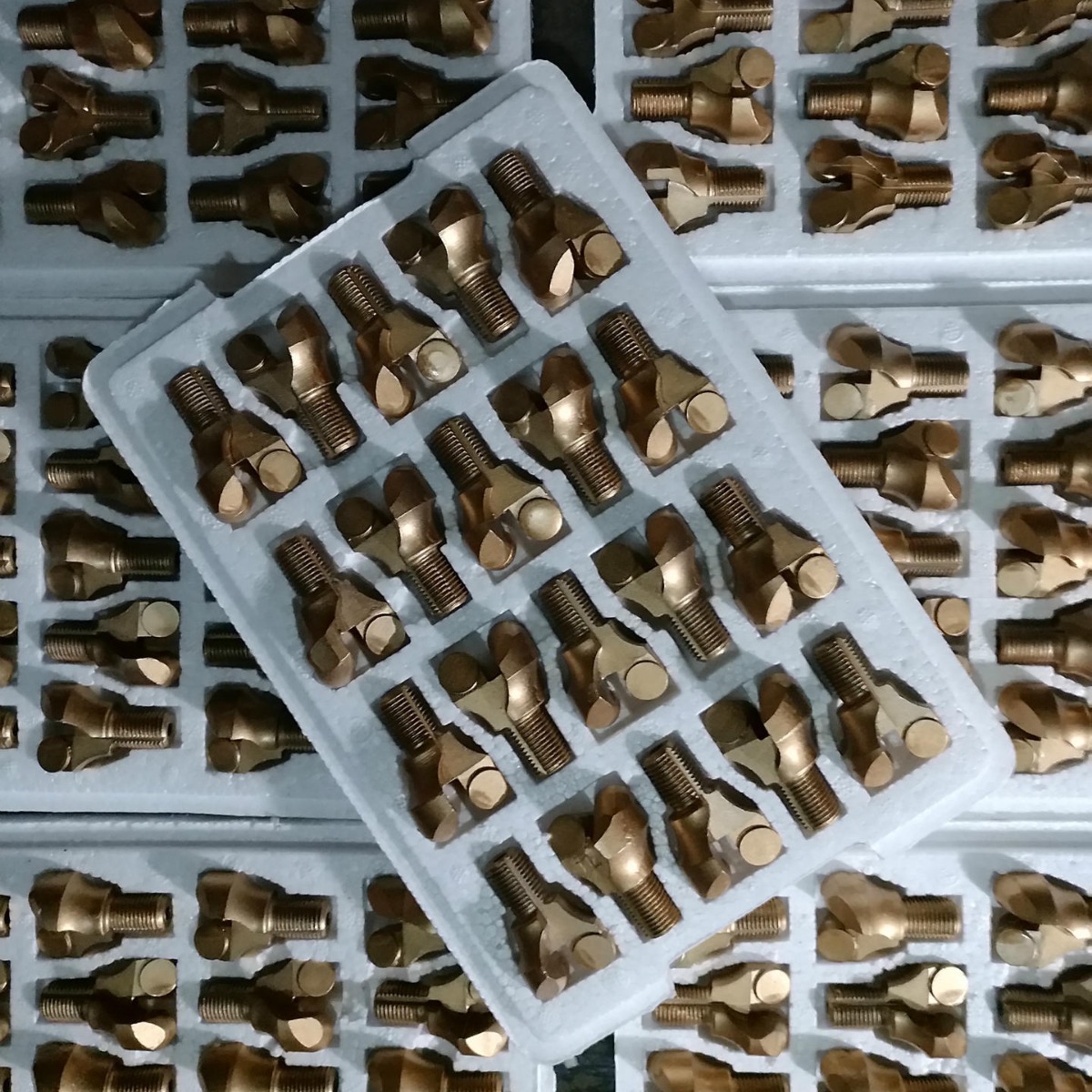 锚杆钻头 锚钻头 金刚石复合片钻头 28# 半片 平片   厂家直销