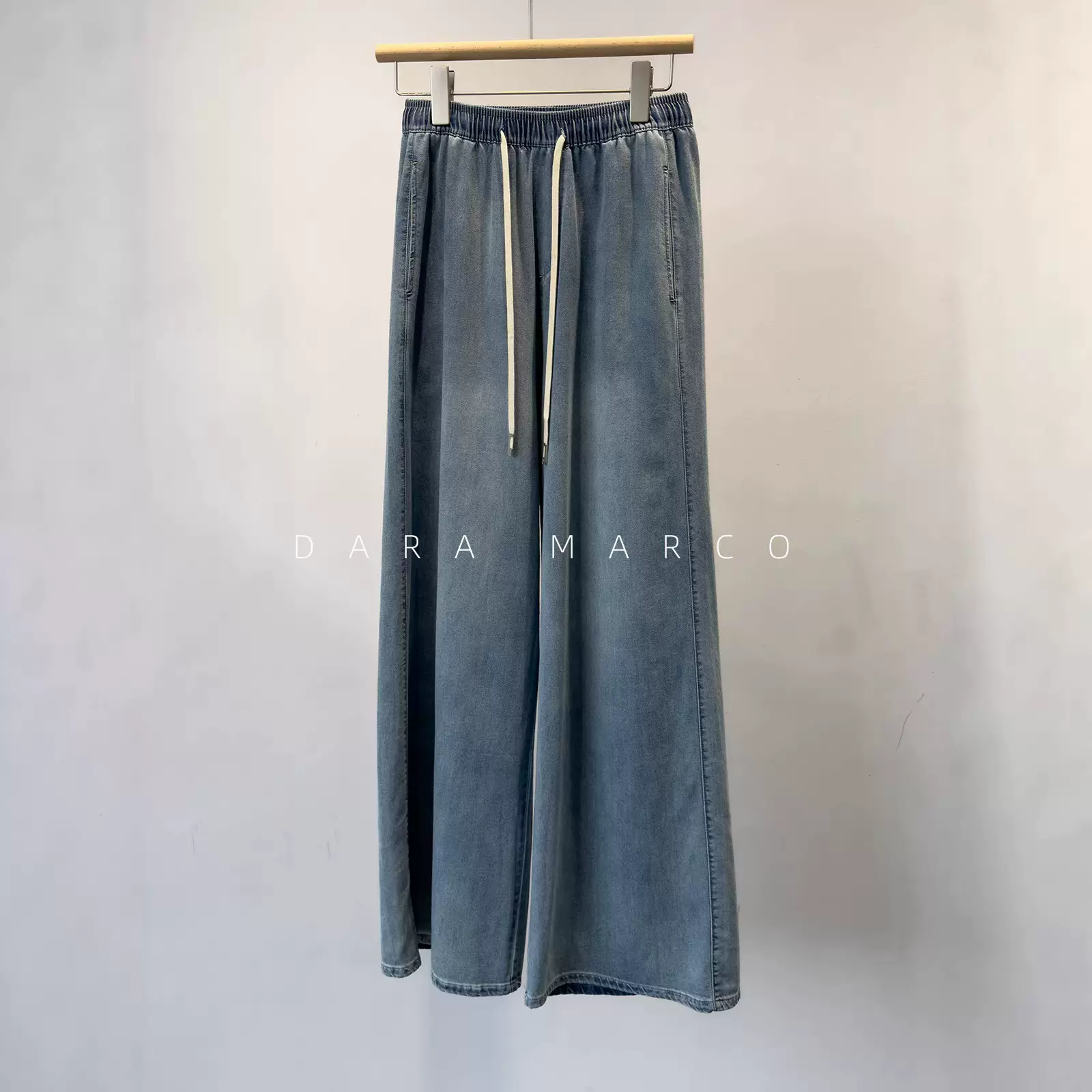 凉感接触~夏季轻薄简约冰蓝色牛仔阔腿裤女松紧腰百搭垂坠休闲裤